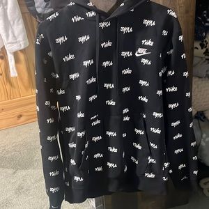 Black and white Nike hoodie
